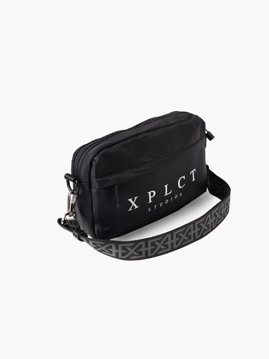 XPLCT Studios Messenger Bag Black